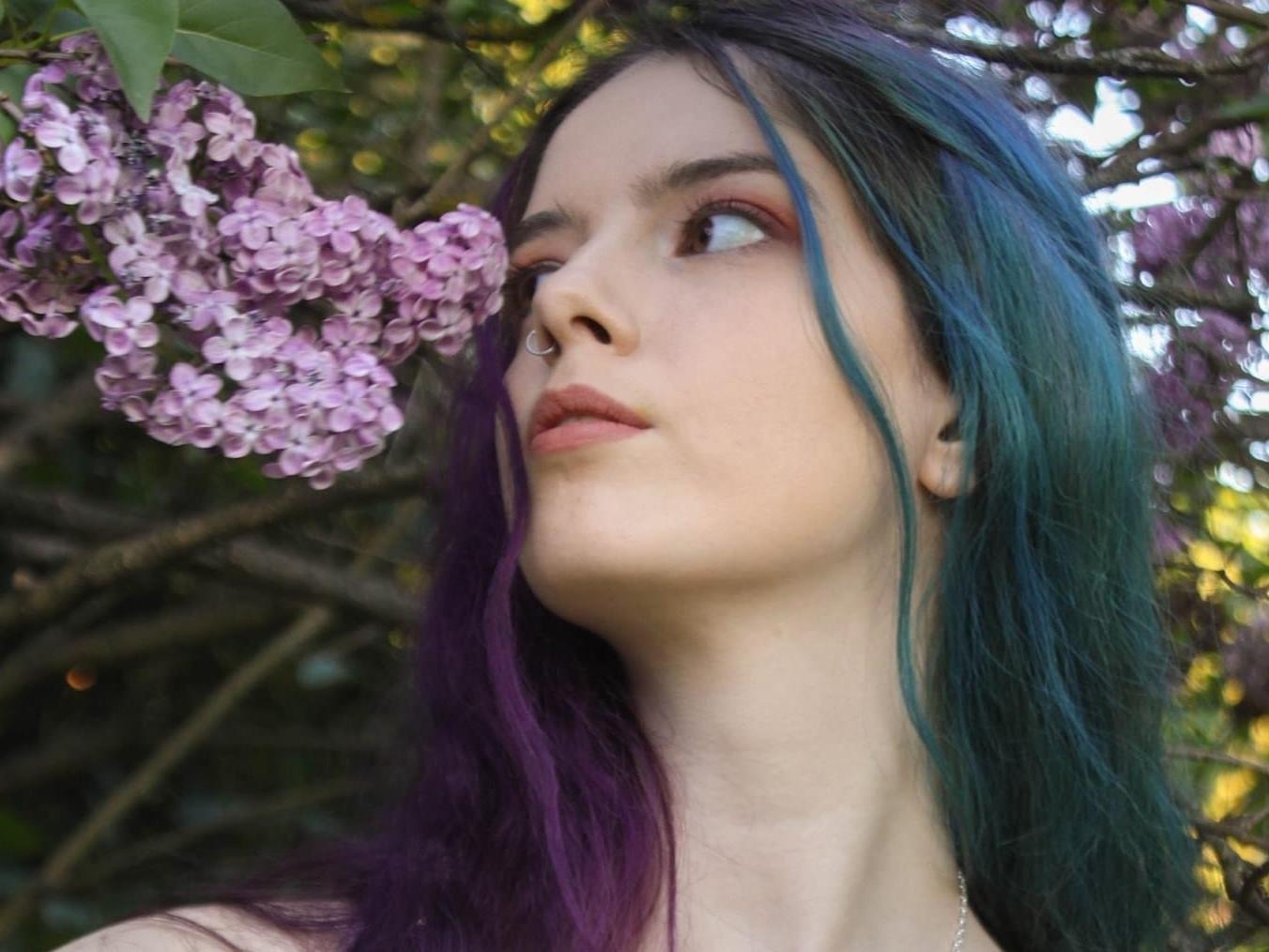 Jules Crystal Design