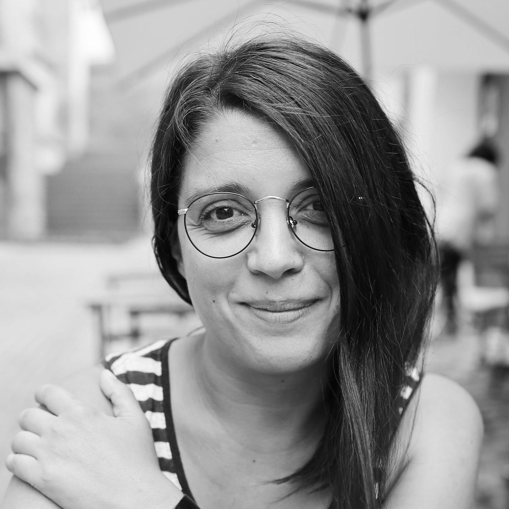 Anais Beautiful inside