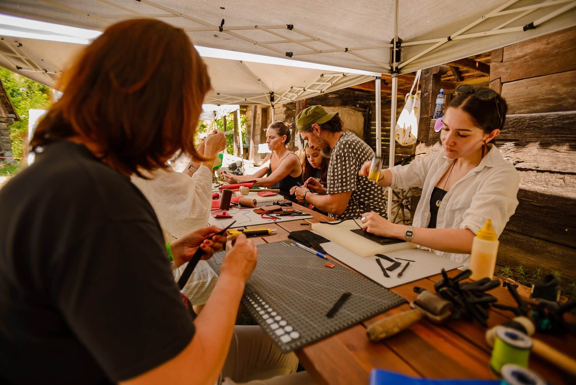 Ateliere de creație